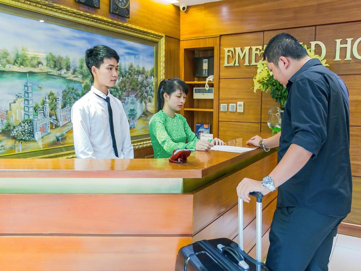 Emerald Boutique Hotel Ханой Екстер'єр фото
