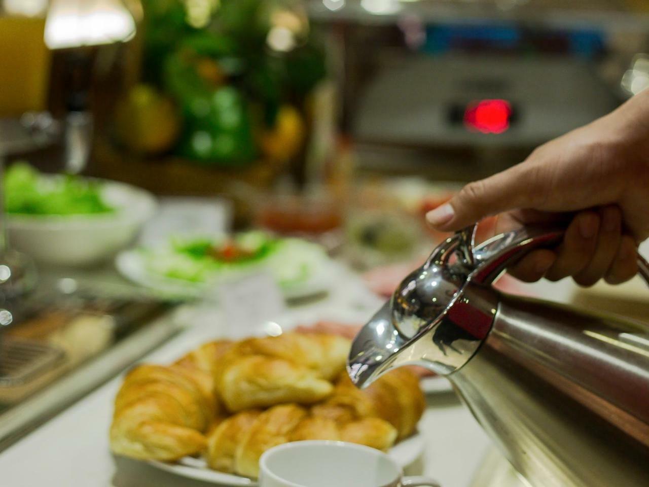 Emerald Boutique Hotel Ханой Екстер'єр фото